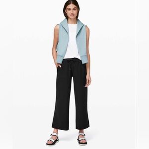 Lululemon On the Fly Wide-Leg 7/8 Pant *Woven